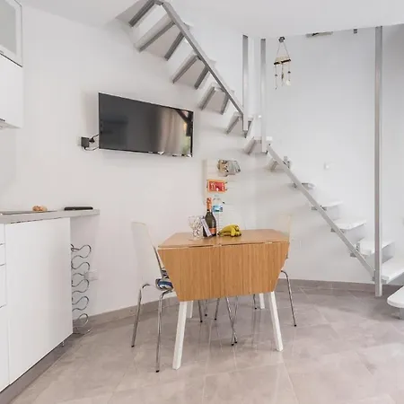 Ferienwohnung Fuer 4 Personen Ca 50 Qm In Playa De Las Americas, Teneriffa Und Los Cristianos Apartment